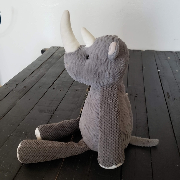 Scentsy Buddy Grey Ruby Rhino Stuffed Animal Plush Toy Rhinosaurus Lovie Lovey - Picture 5 of 12